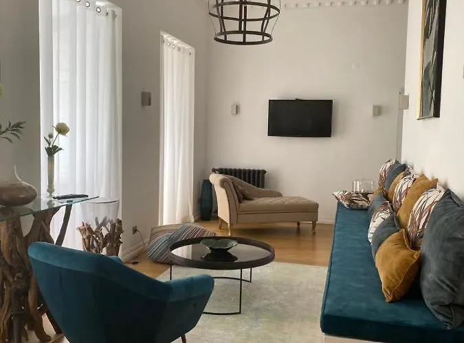 Zawaia 4* Λάγος