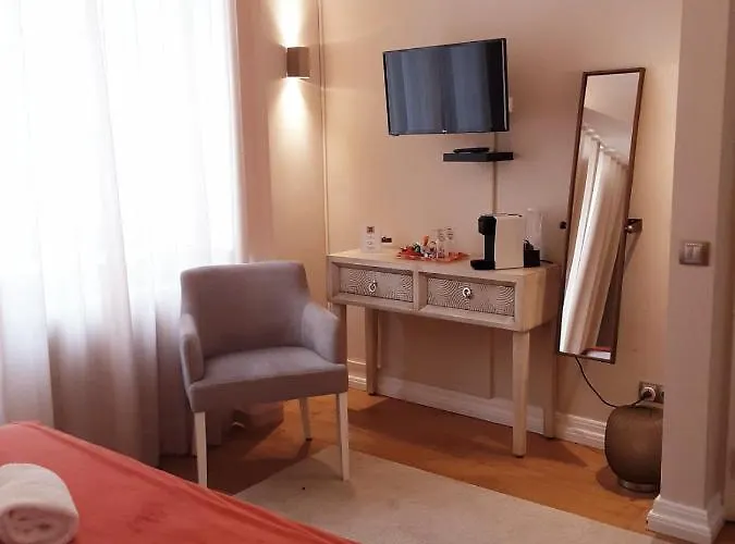 Zawaia Couette-café 4*