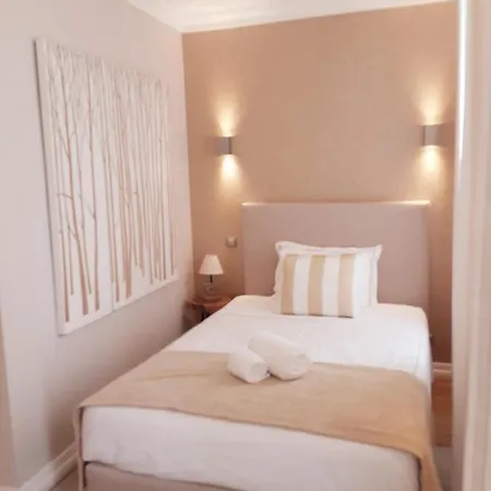 Zawaia לינה וארוחת בוקר לאגוּ‏ש