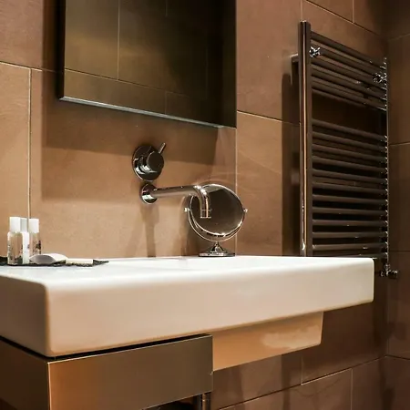 Zawaia לינה וארוחת בוקר לאגוּ‏ש